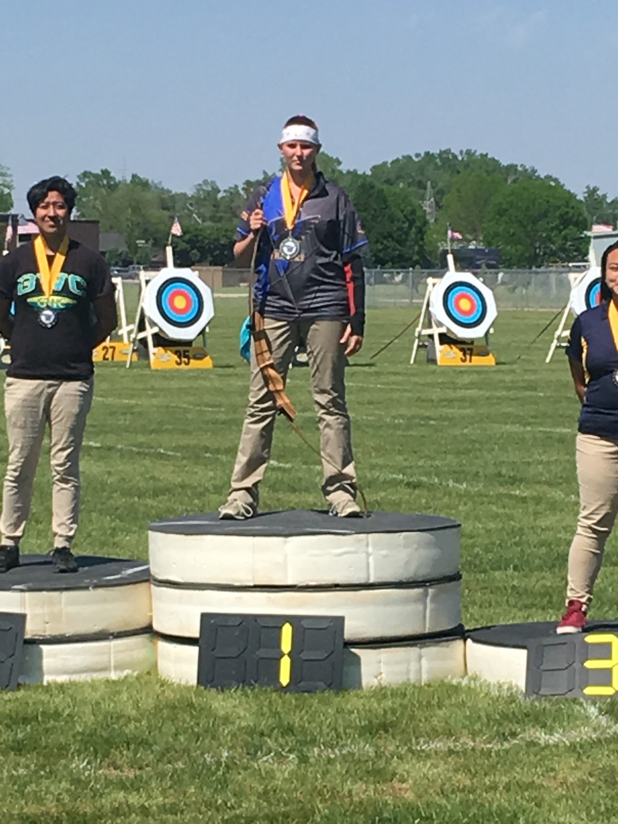 Hocking Archery Brings Home 1 Gold and 3 Bronze from USCA Outdoor Nationals